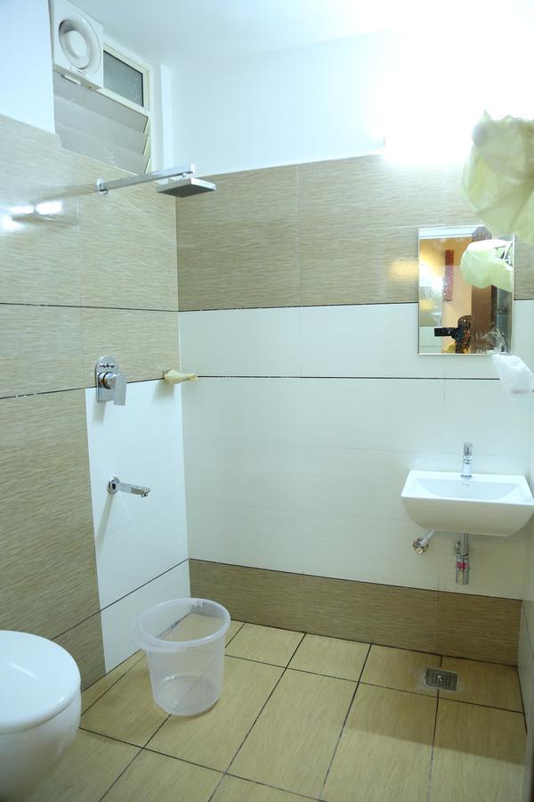 4U Business Hotel Chennai Exterior foto