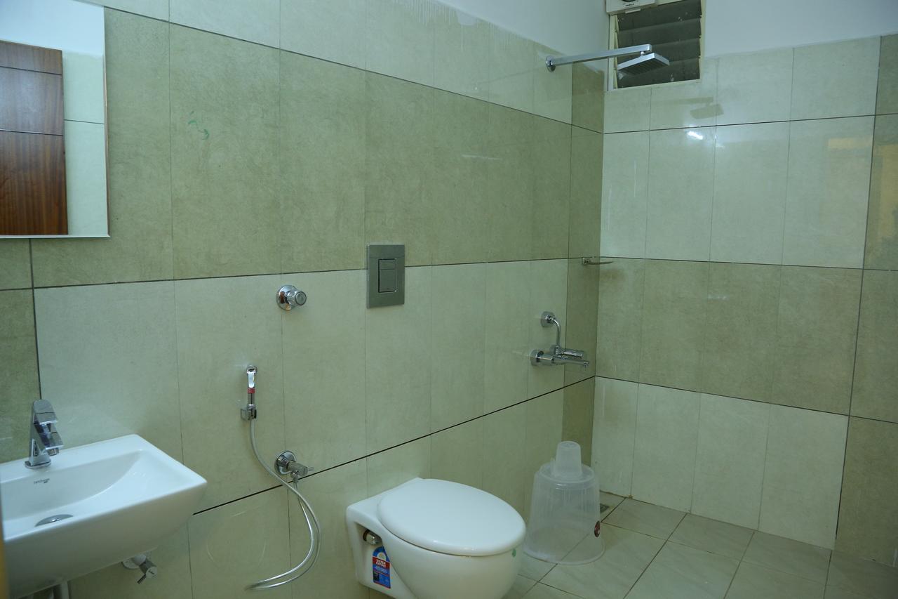 4U Business Hotel Chennai Exterior foto
